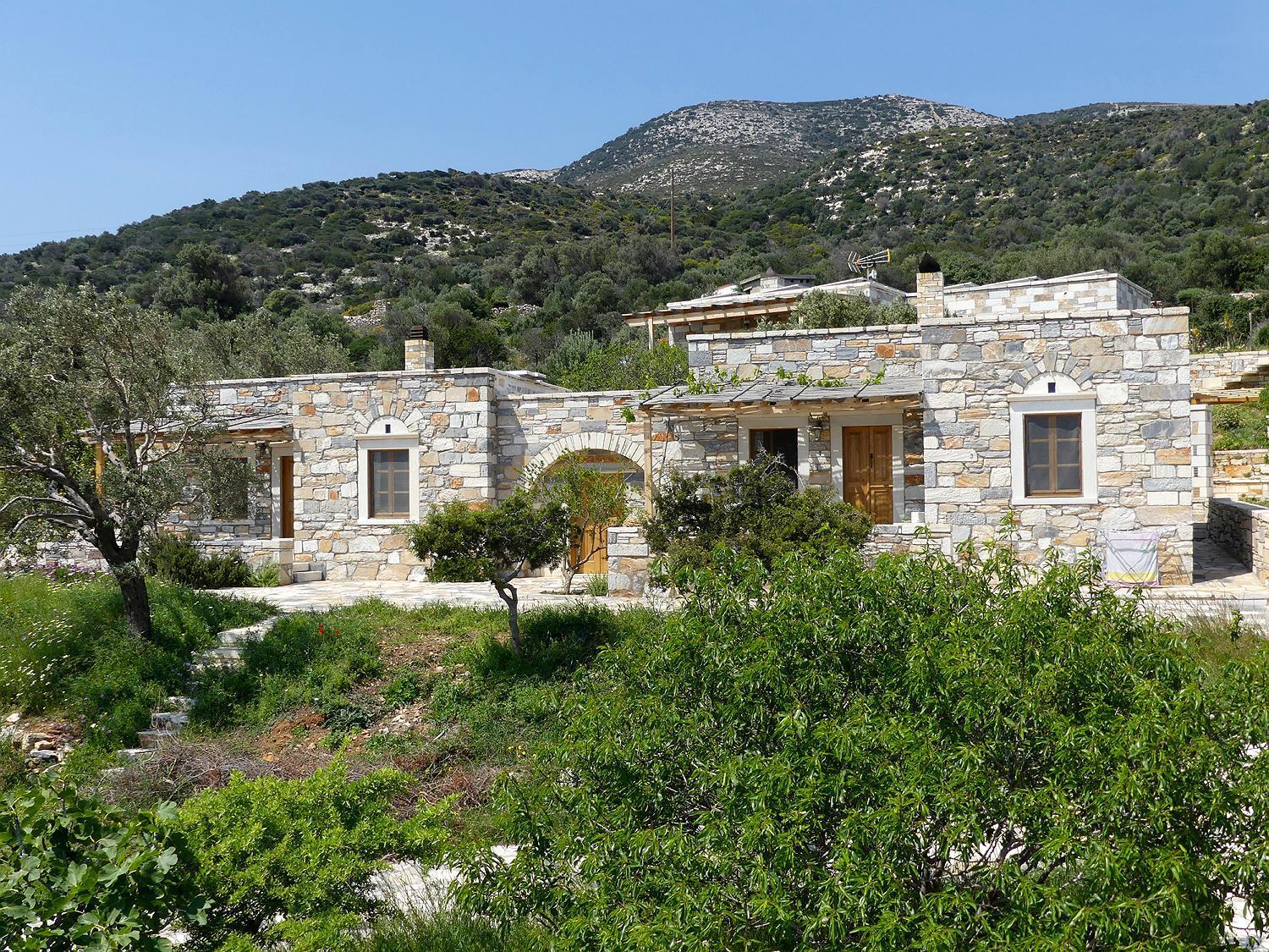 Traditional Stone-Built Cottages Azalas Moutsoúna Eksteriør bilde